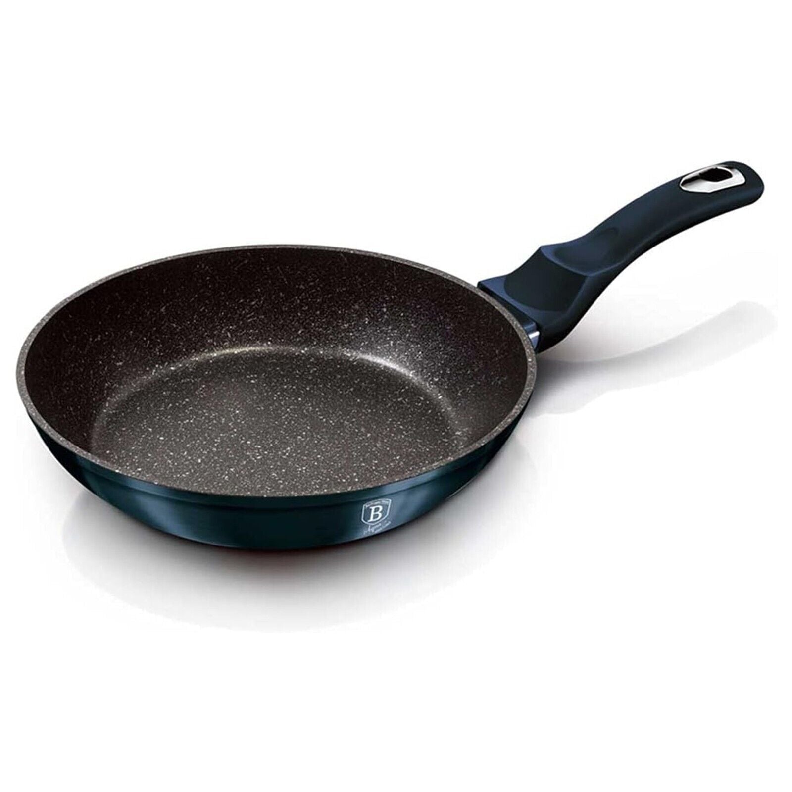 18 Pc Cookware Frying Pan Set Casserole Bakelite Mats W/ Smart Lids & Utensils